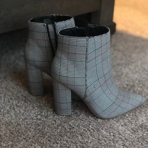 SOLD. Gray Plaid Block Heel Booties Size 8